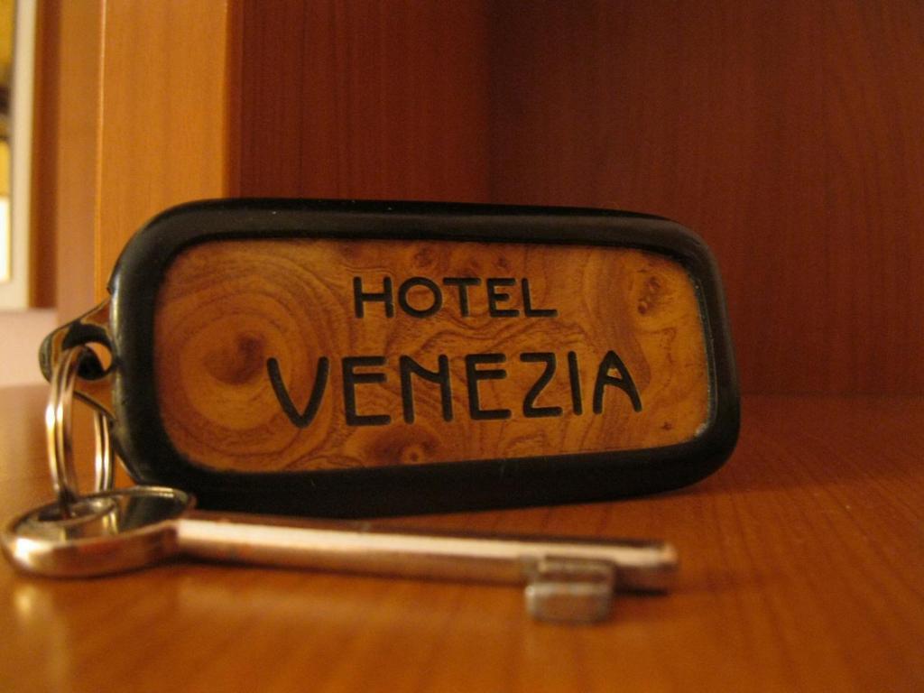 Hotel Venezia Montecatini Terme Luaran gambar