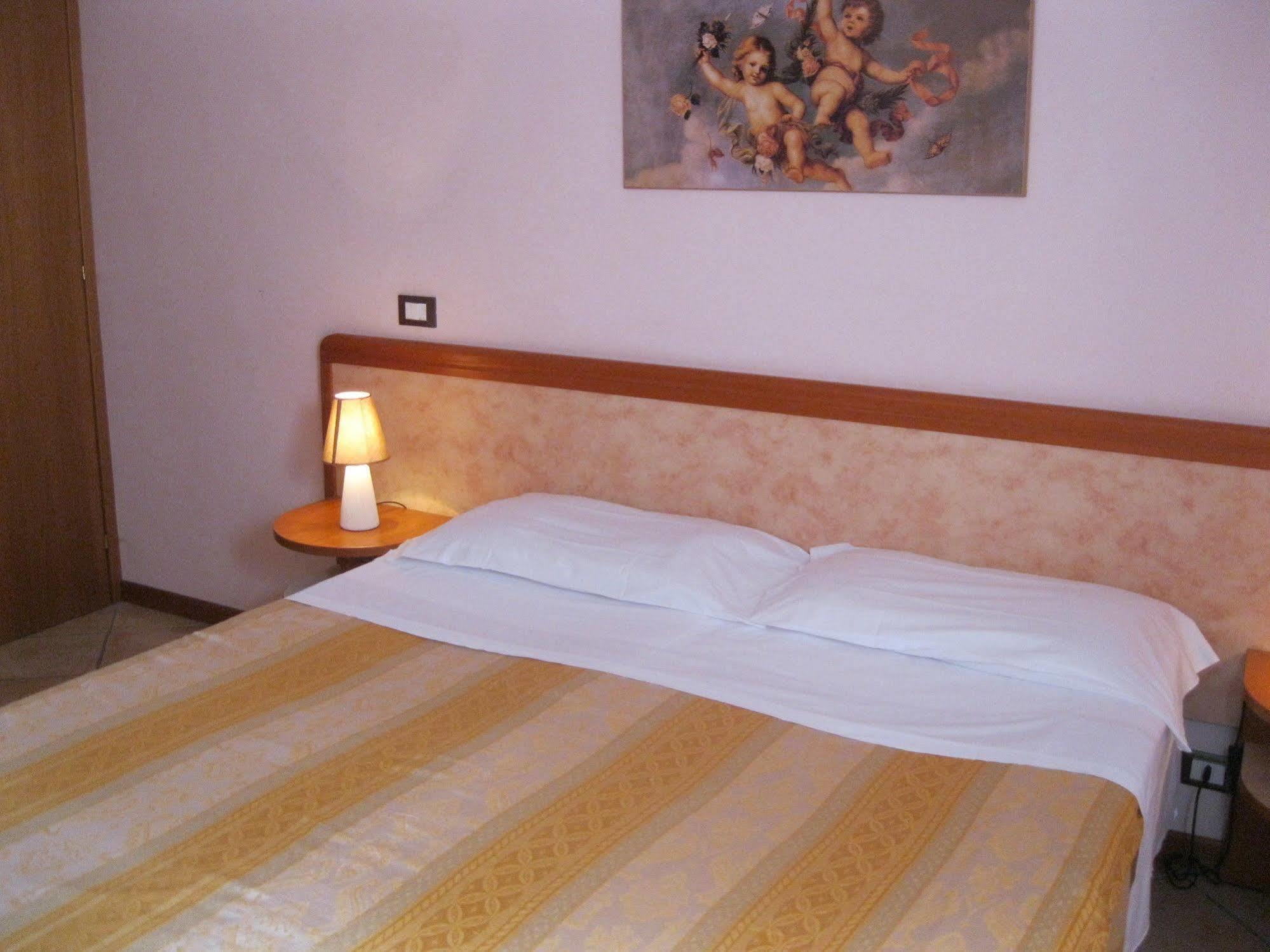Hotel Venezia Montecatini Terme Luaran gambar